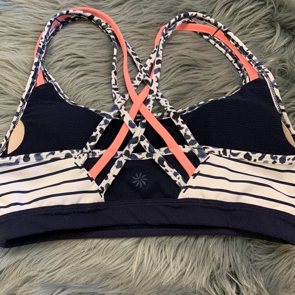 EUC Athleta Fully Focused Sports Bra, Small - Picture 2 of 6